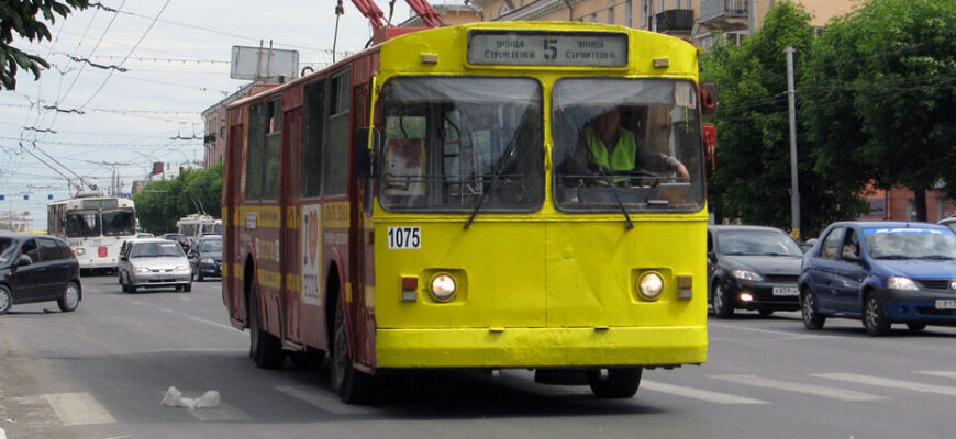 троллейбус 5