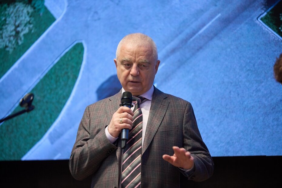 Леонид Ретинский