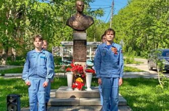 Памятник Белякову