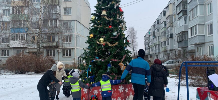 Новогодняя елка