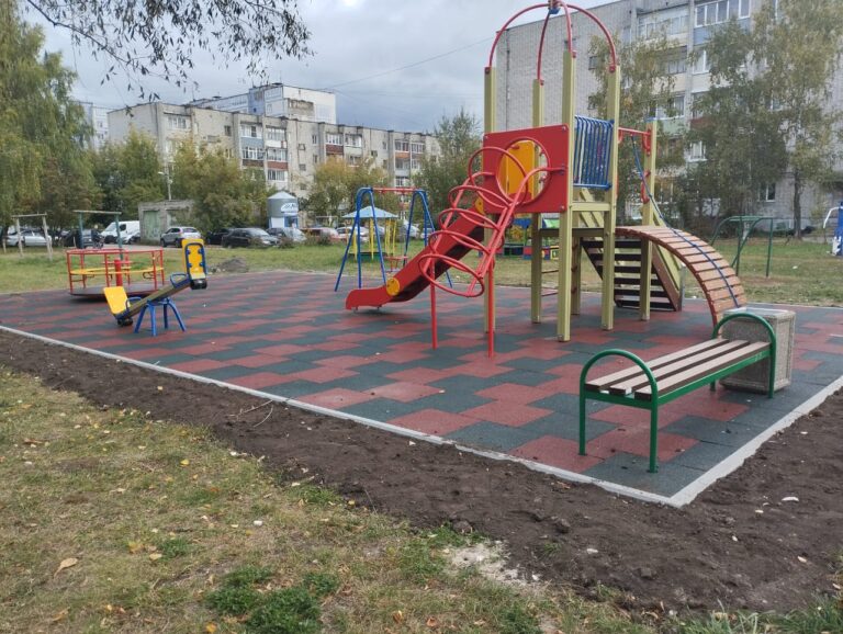 детская площадка