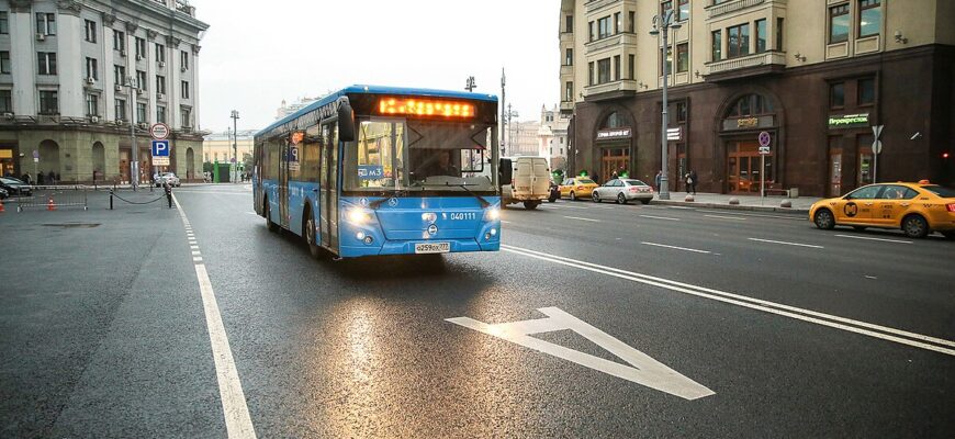 выделенная полоса движения